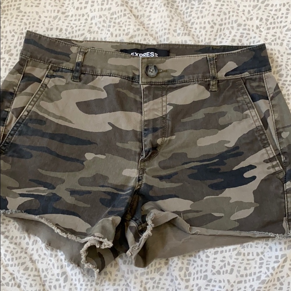 Camouflage shorts